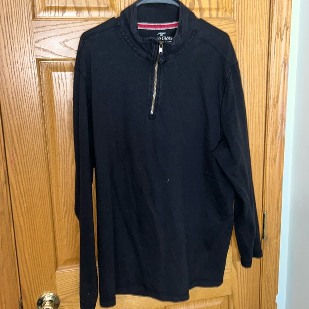 Vintage faded glory quarter zip long sleeve. No stains or tears.